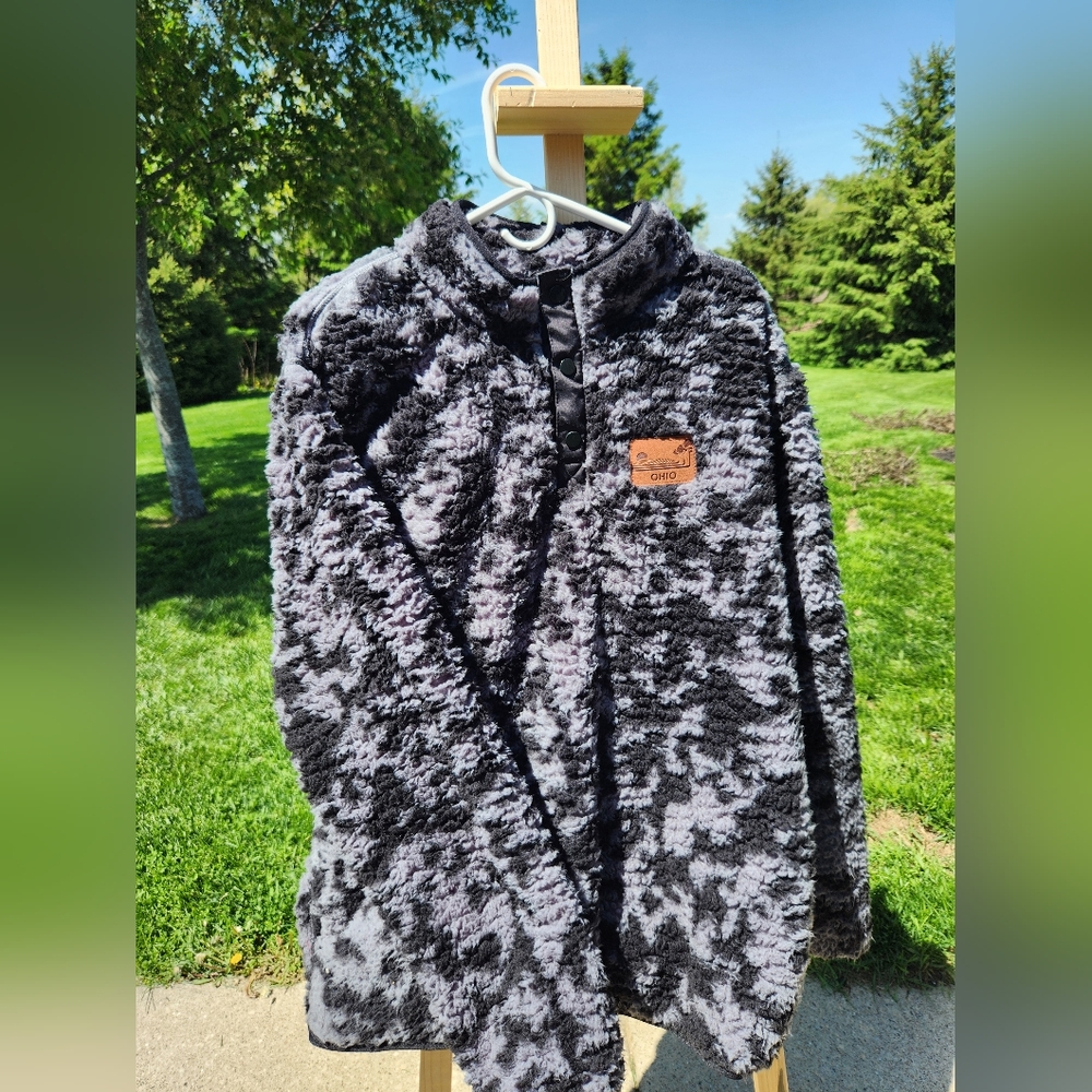 Home Free Ohio teddy bear sweater size Large
